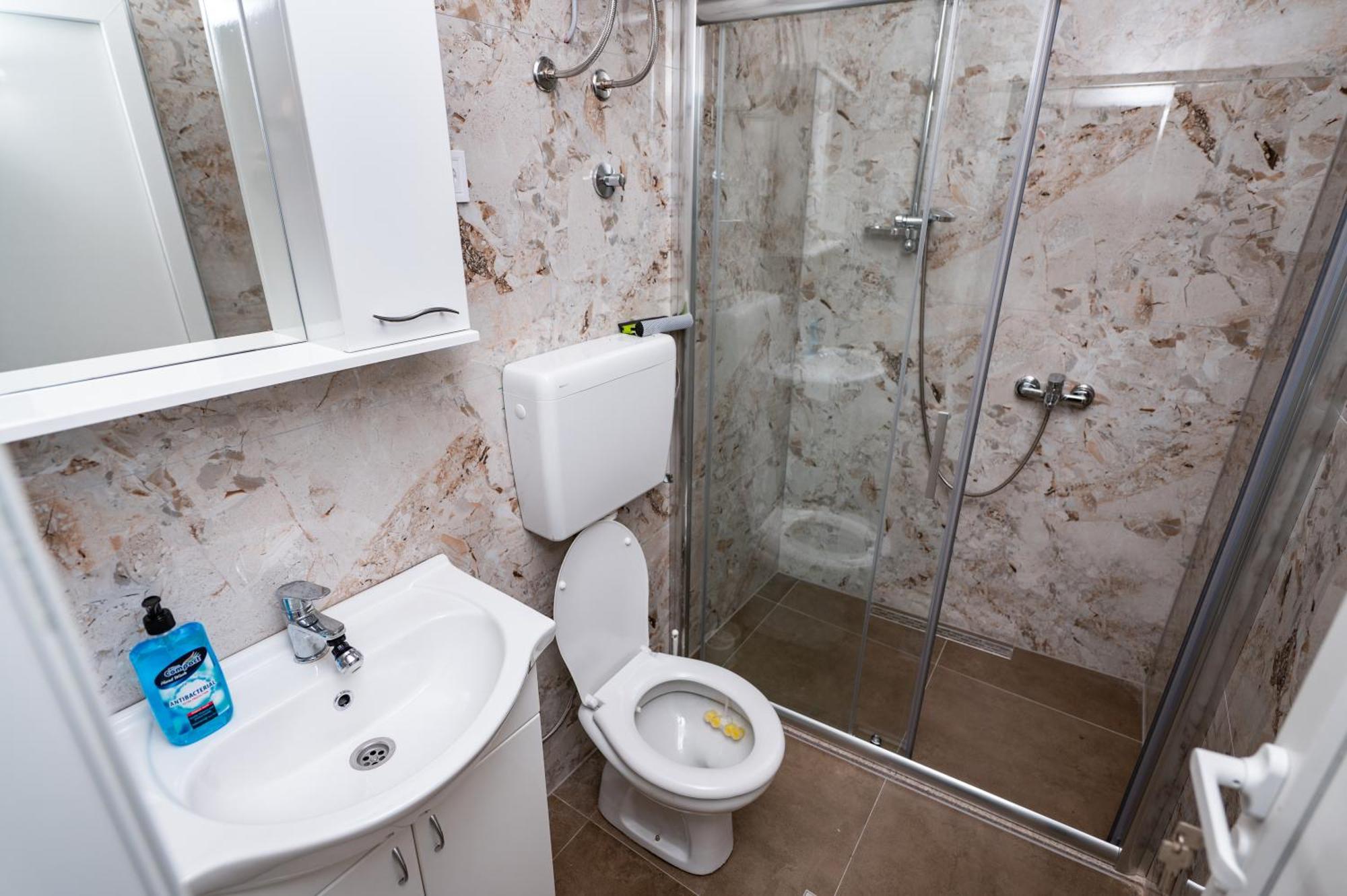 Apartmani Kaan Podgorica Exterior foto